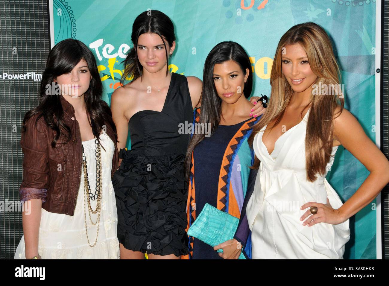 Kylie kardashian kendall kardashian in hi-res stock photography