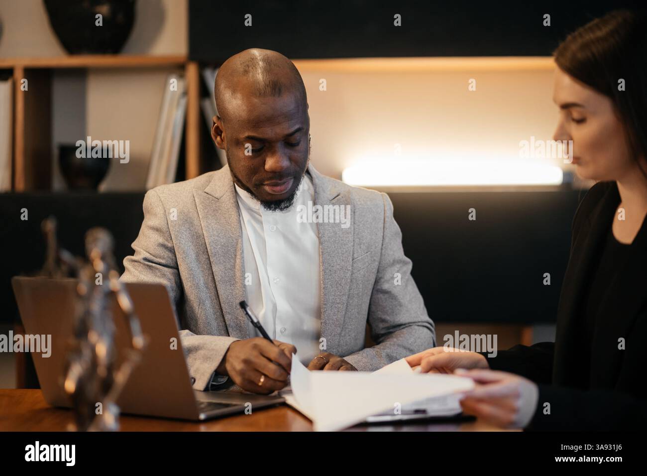 Confident crypto hi-res stock photography and images - Alamy
