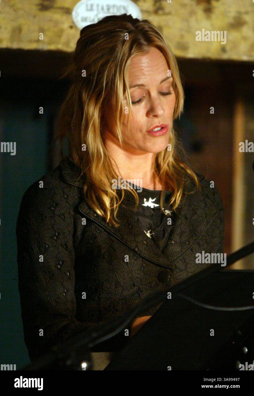 April 26, 2009 - Hollywood, California, U.S. - 26 April 2009 - Hollywood, California - Maria Bello. MOTHERHOOD: A Benefit for MAaternal Fetal Care International (MFCI) hosted by Ferguson & Masterson held At cafe Des Artistes. Photo Credit: Kevan Brooks/AdMedia (Credit Image: © Kevan Brooks/AdMedia via ZUMA Wire) Stock Photo