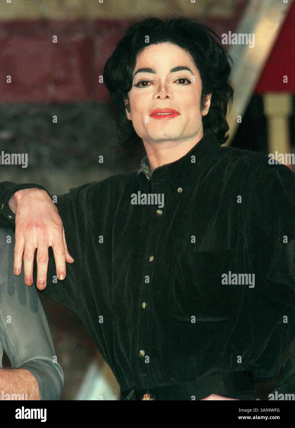 Michael jackson concert 1995 hi-res stock photography and images