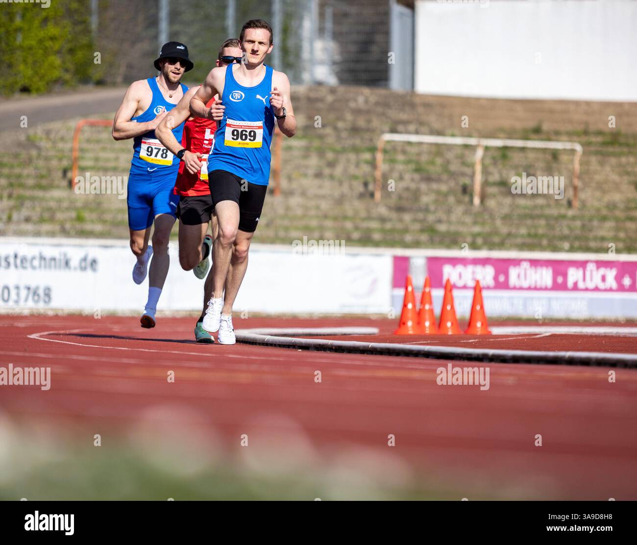 Verwunderlich Jogginganzge Fr Mnner Bilder