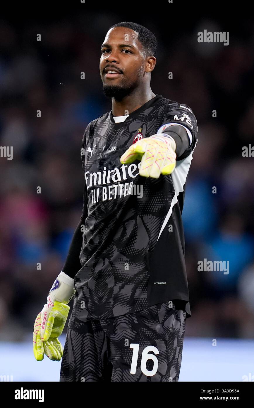 Mike Maignan of AC Milan gestures during the serie Serie A Enilive ...