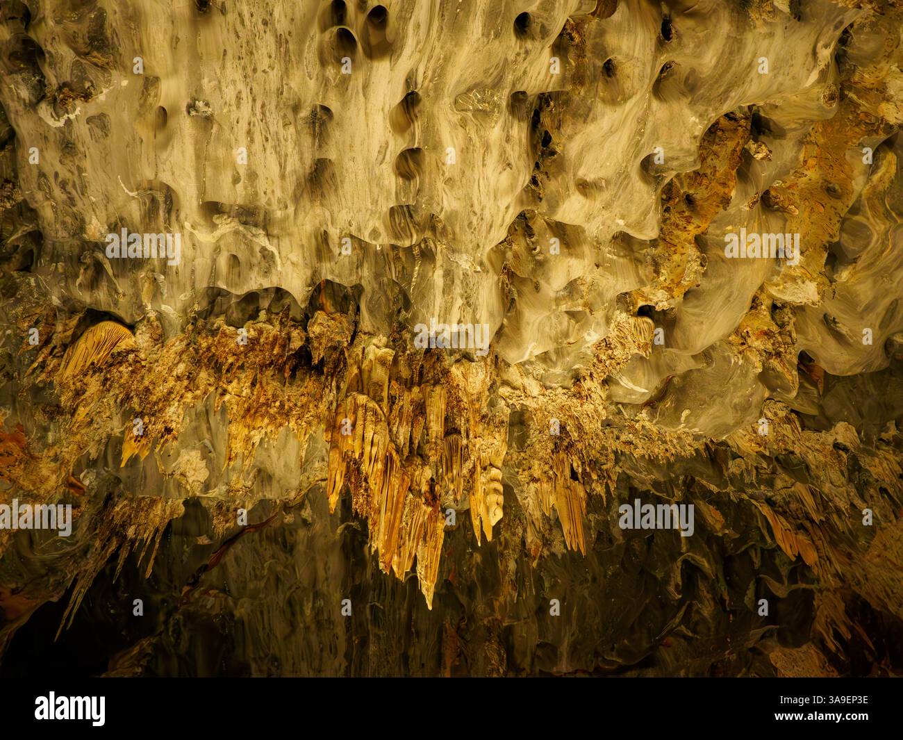 Inside Cango caves, Oudtshoorn, South Africa Stock Photo - Alamy