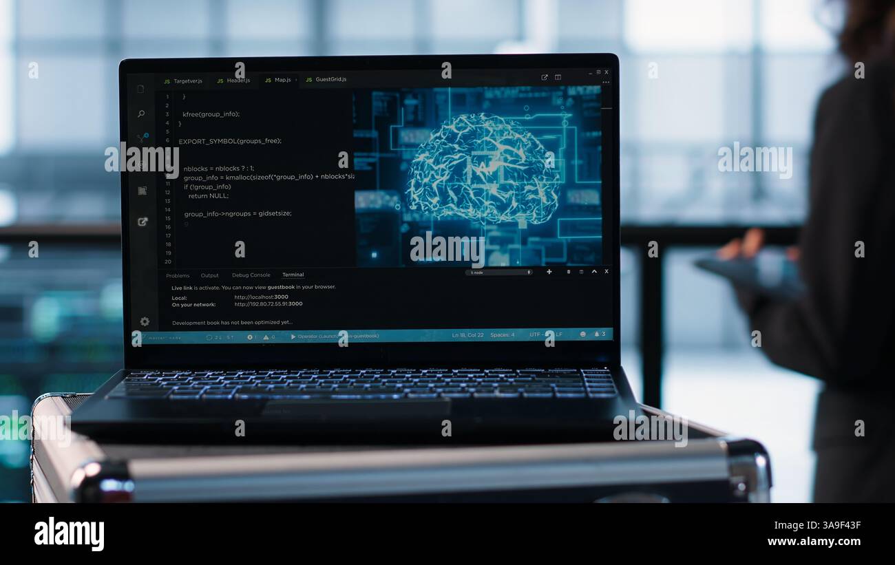 Teamworking data center computer hi-res stock photography and images ...