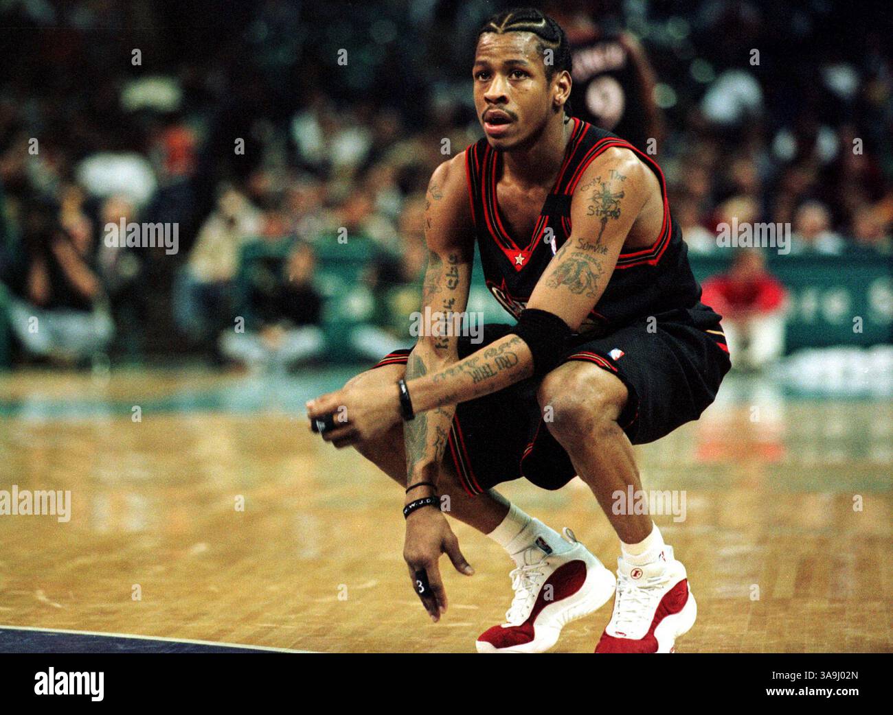 Allen iverson 2000 hi-res stock photography and images - Alamy