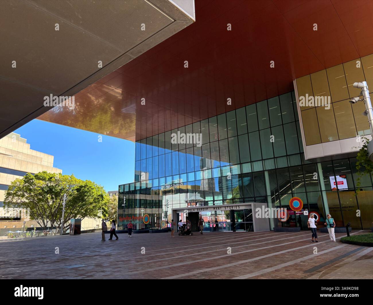 Impressive new open-air entrance hall of Boola Bardip (Many Stories), Museum of Western Australia, Perth. No MR or PR - Smartphone Captured Stock Image