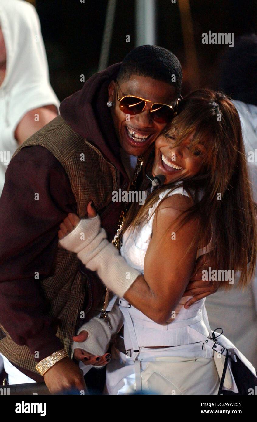 Janet jackson and nelly hi-res stock photography and images - Alamy