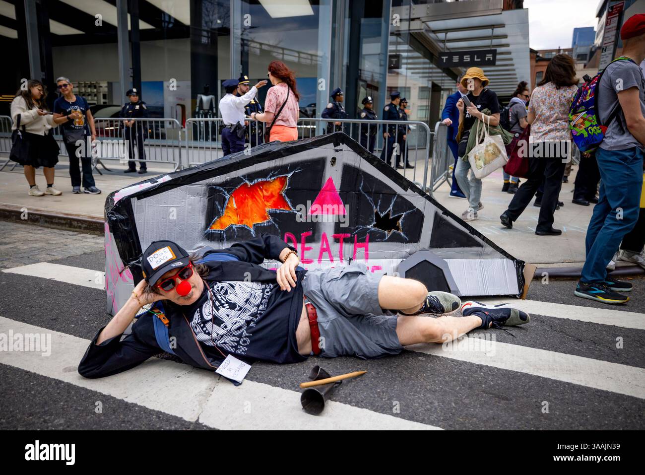 New York City, United States. 29th Mar, 2025. A carboard prop of a ...