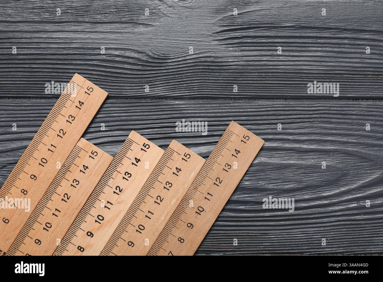 Inch and metric rulers hi-res stock photography and images - Alamy