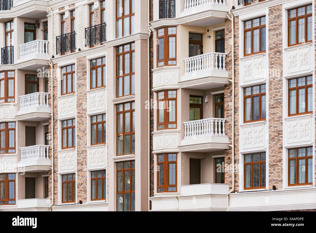 Exterior of the rich apartment building Stock Photo - Alamy