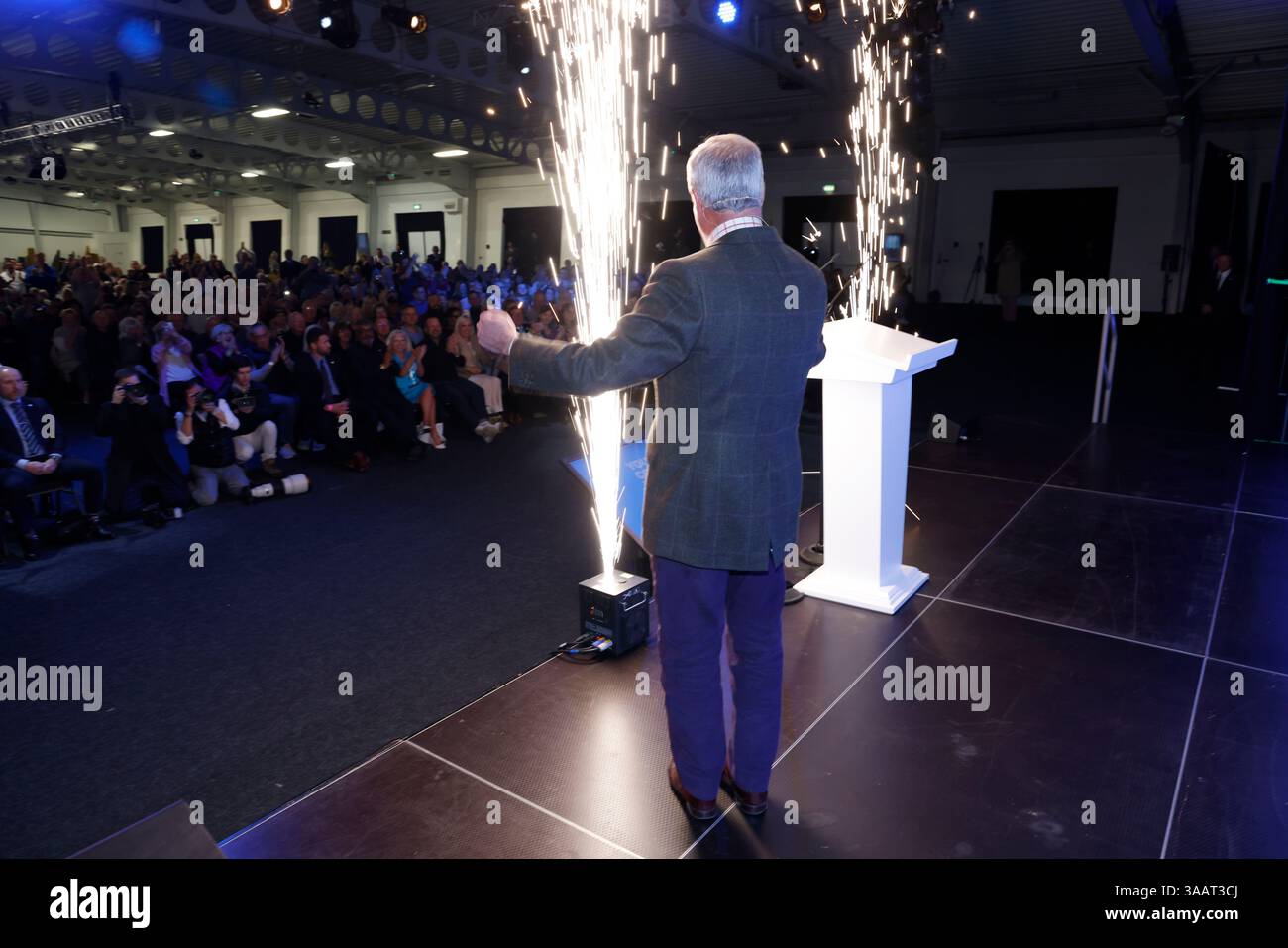 Det Lin UK. 31st Mar, 2025. Nigel Farage, leader of Reform UK, election rally ...