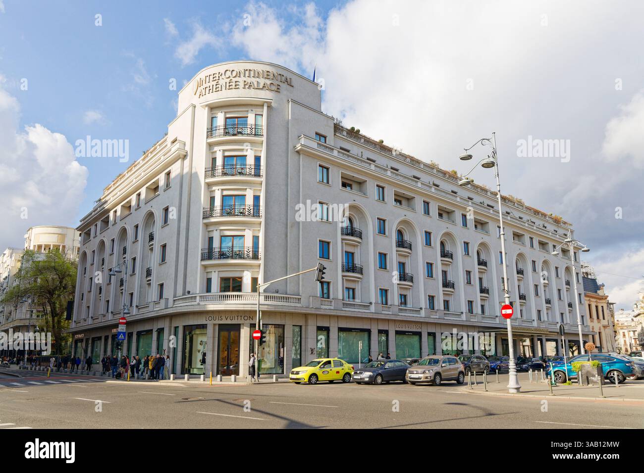 The majestic building of the Intercontinental Athénée Palace in ...