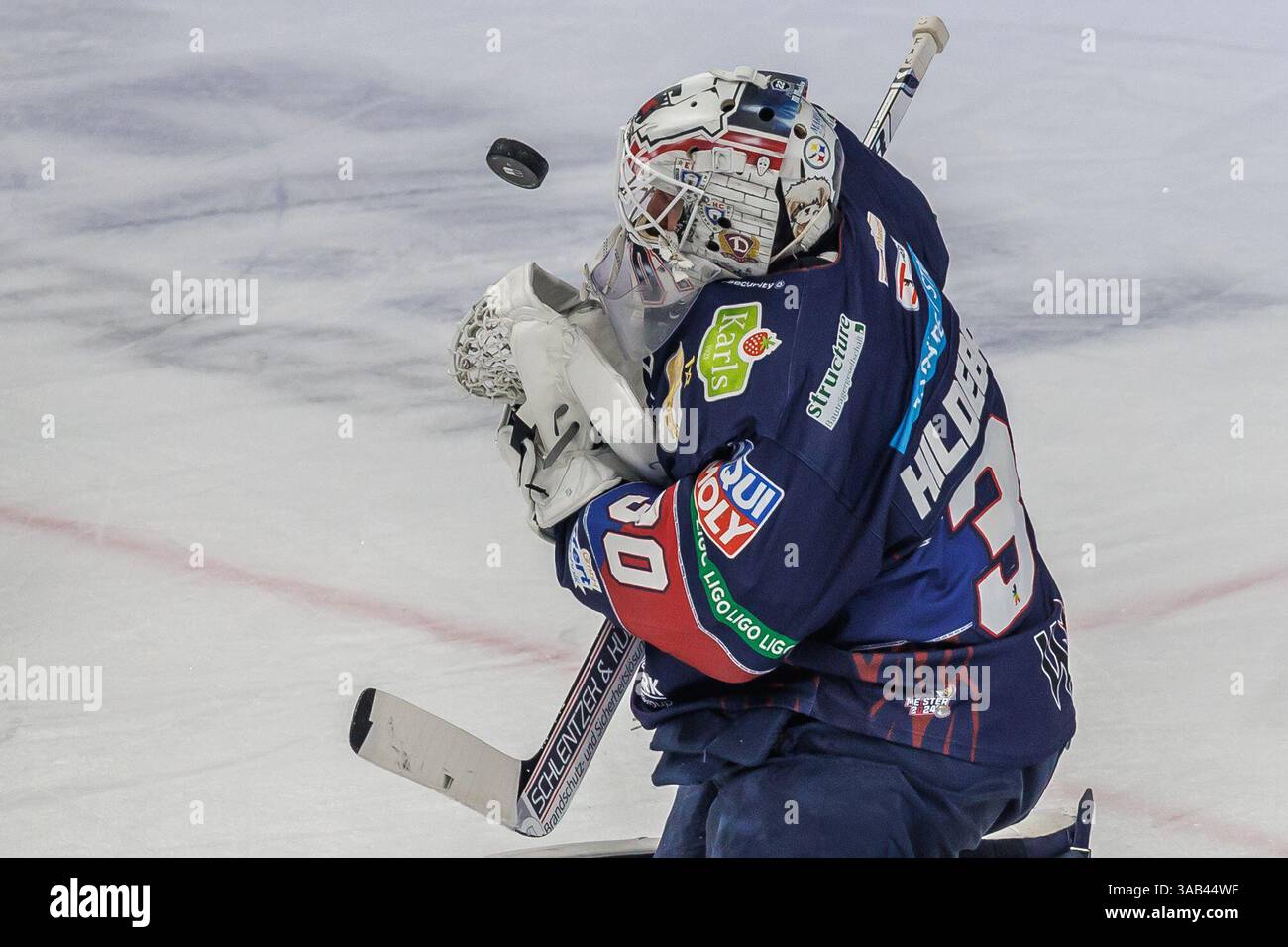 01 April 2025, Berlin Ice hockey DEL, Eisbären Berlin Adler