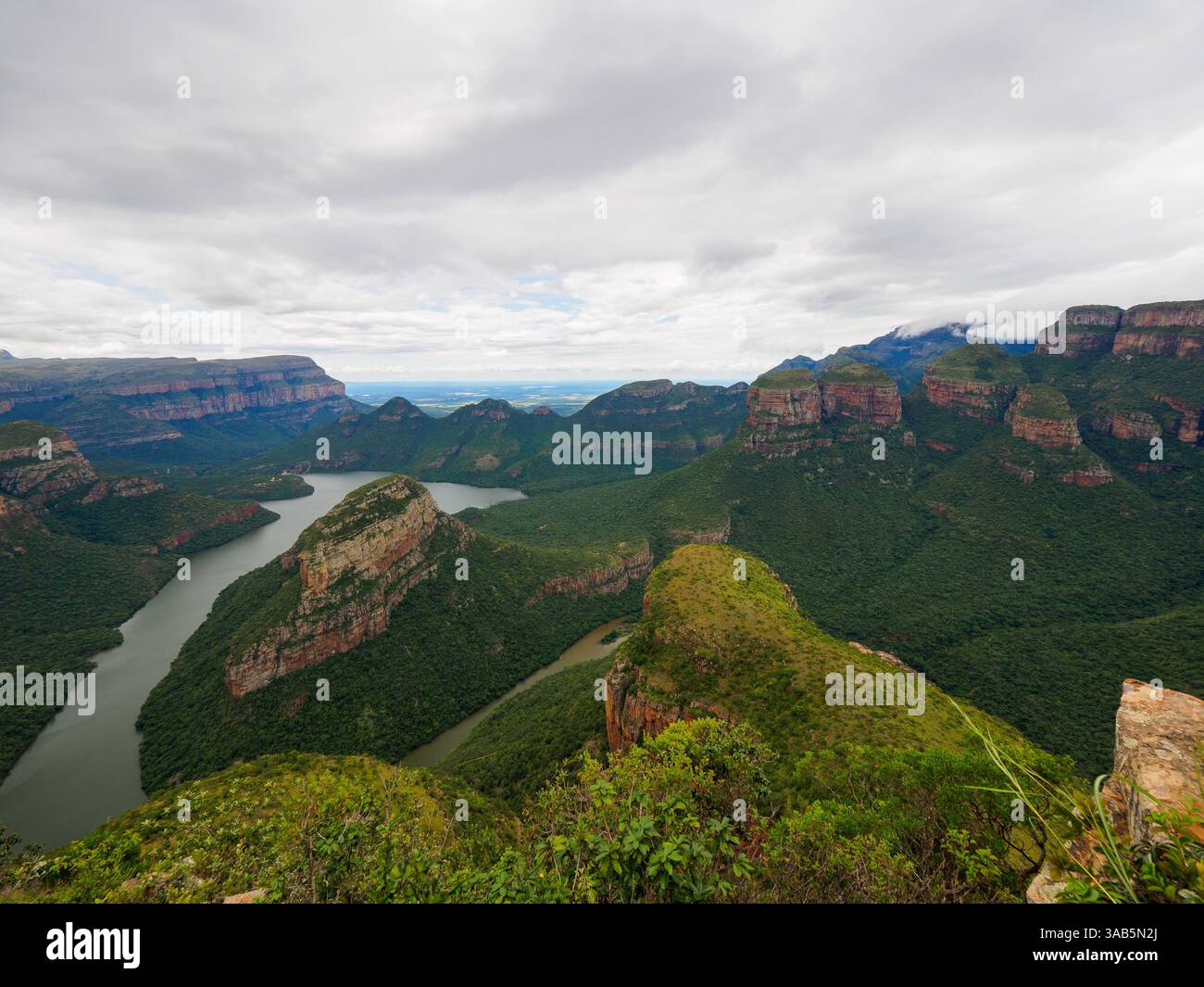 Three Rondeves Three rondavels viewpoint, Mpumalanga, South Africa Stock Photo - Alamy