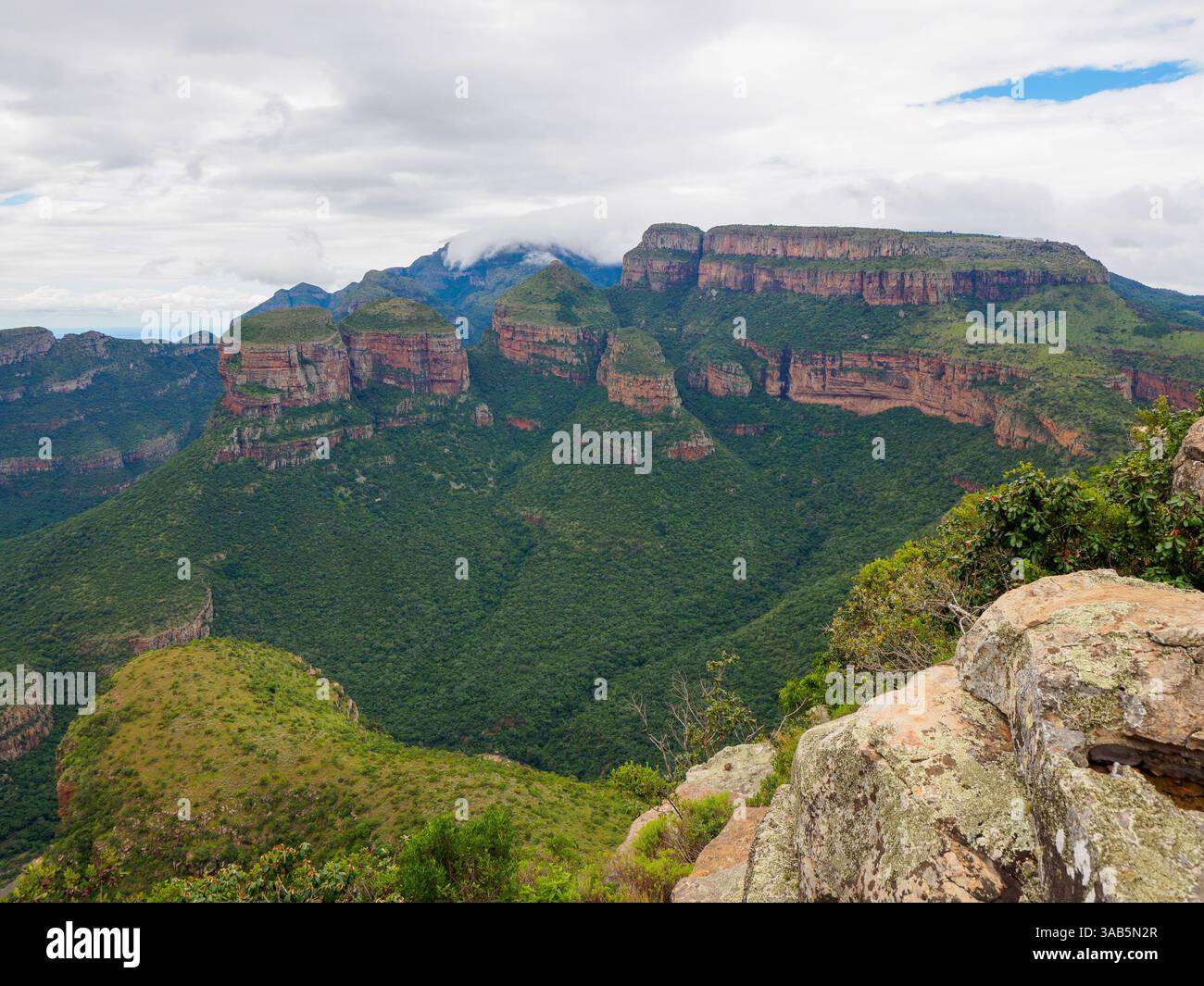 Three Rondeves Three rondavels viewpoint, Mpumalanga, South Africa Stock Photo - Alamy