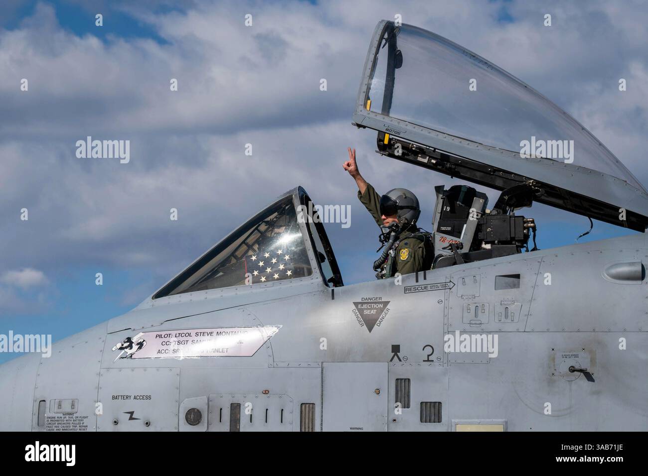 175th wing hi-res stock photography and images - Alamy