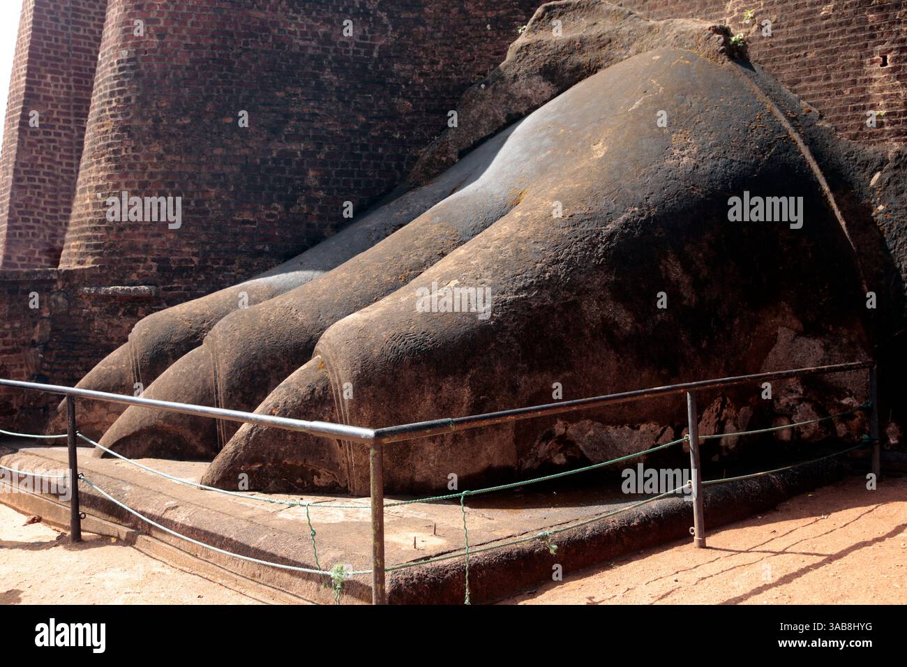 Sri Lanka. Sirigiya. Giant lion's paws at the entrance of the Fortress. 5th century. Stock Photo