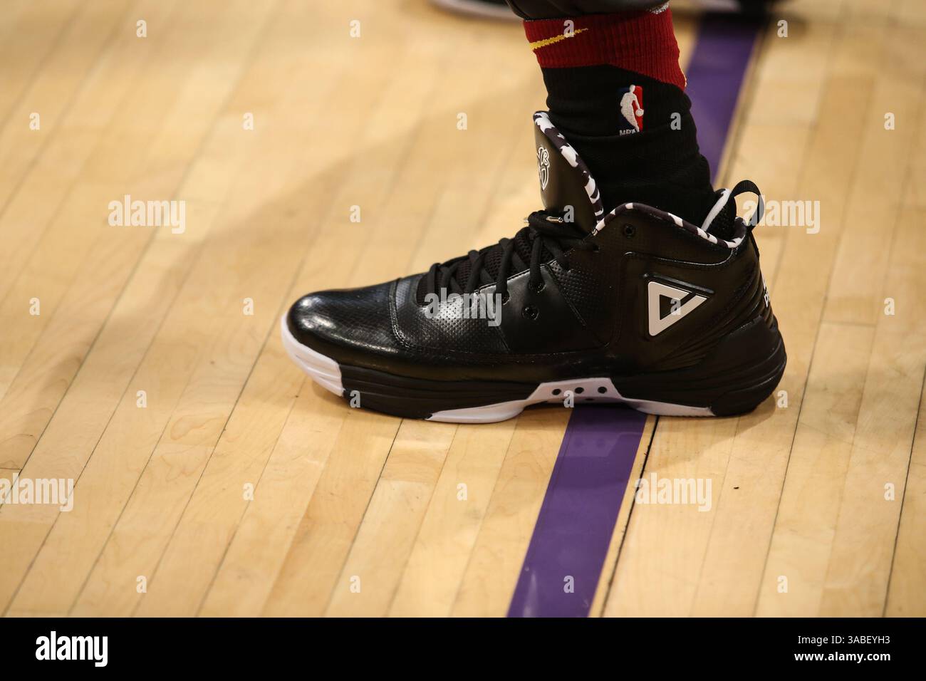 george hill peak shoes