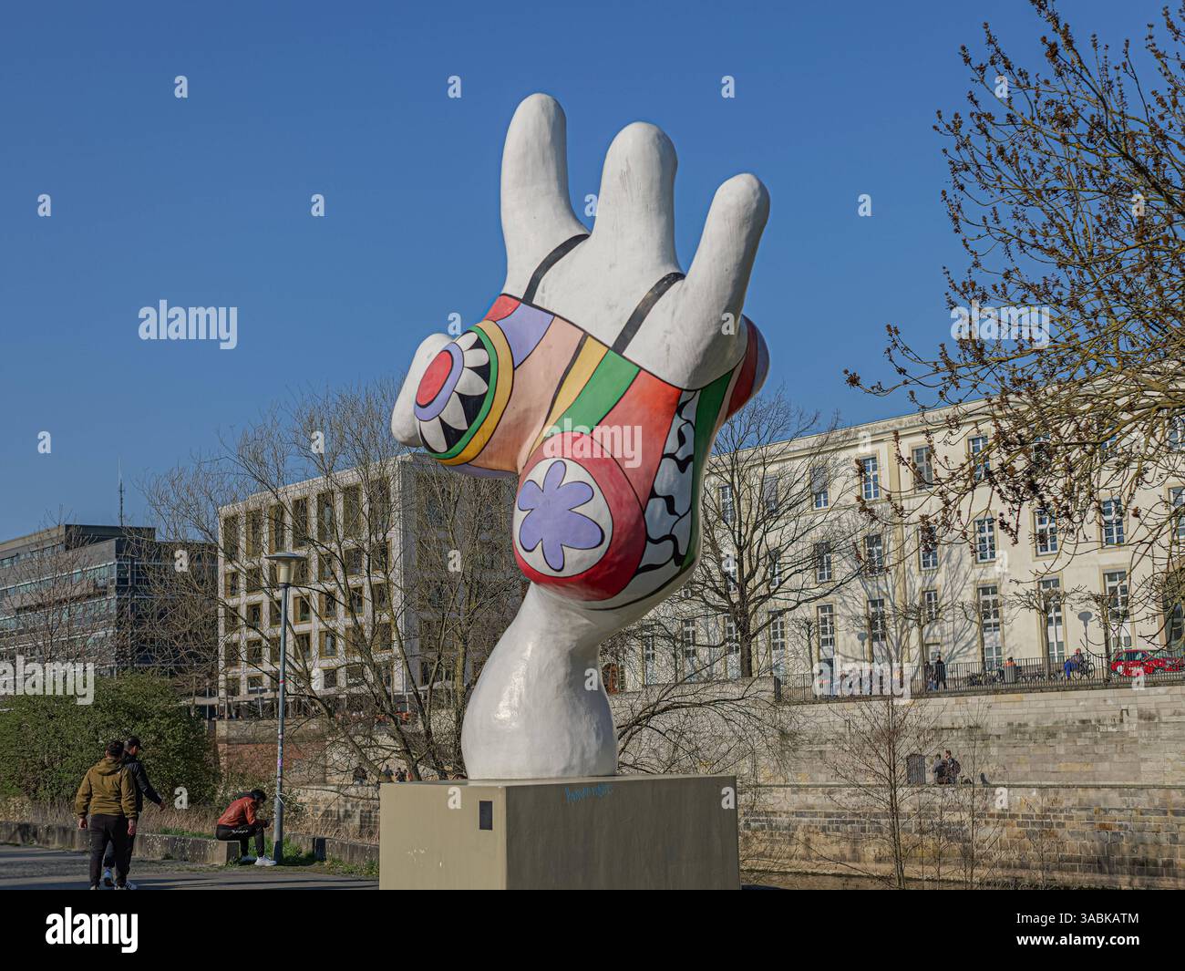 Niki de saint phalle hanover nana hi-res stock photography and