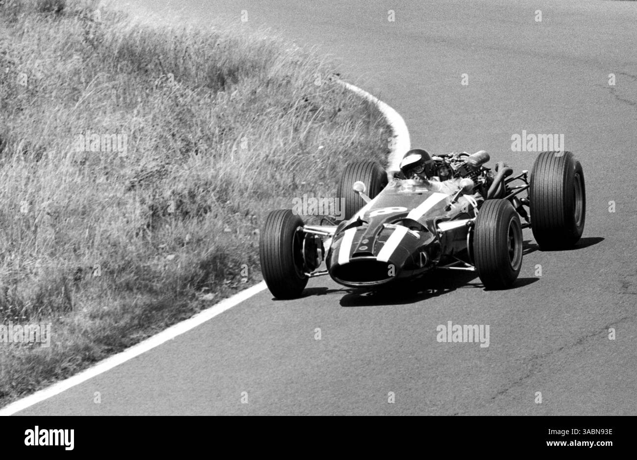Rindt Racing Jochen Rindt (AUT) Cooper T81, shown here on the sunny Saturday before ...