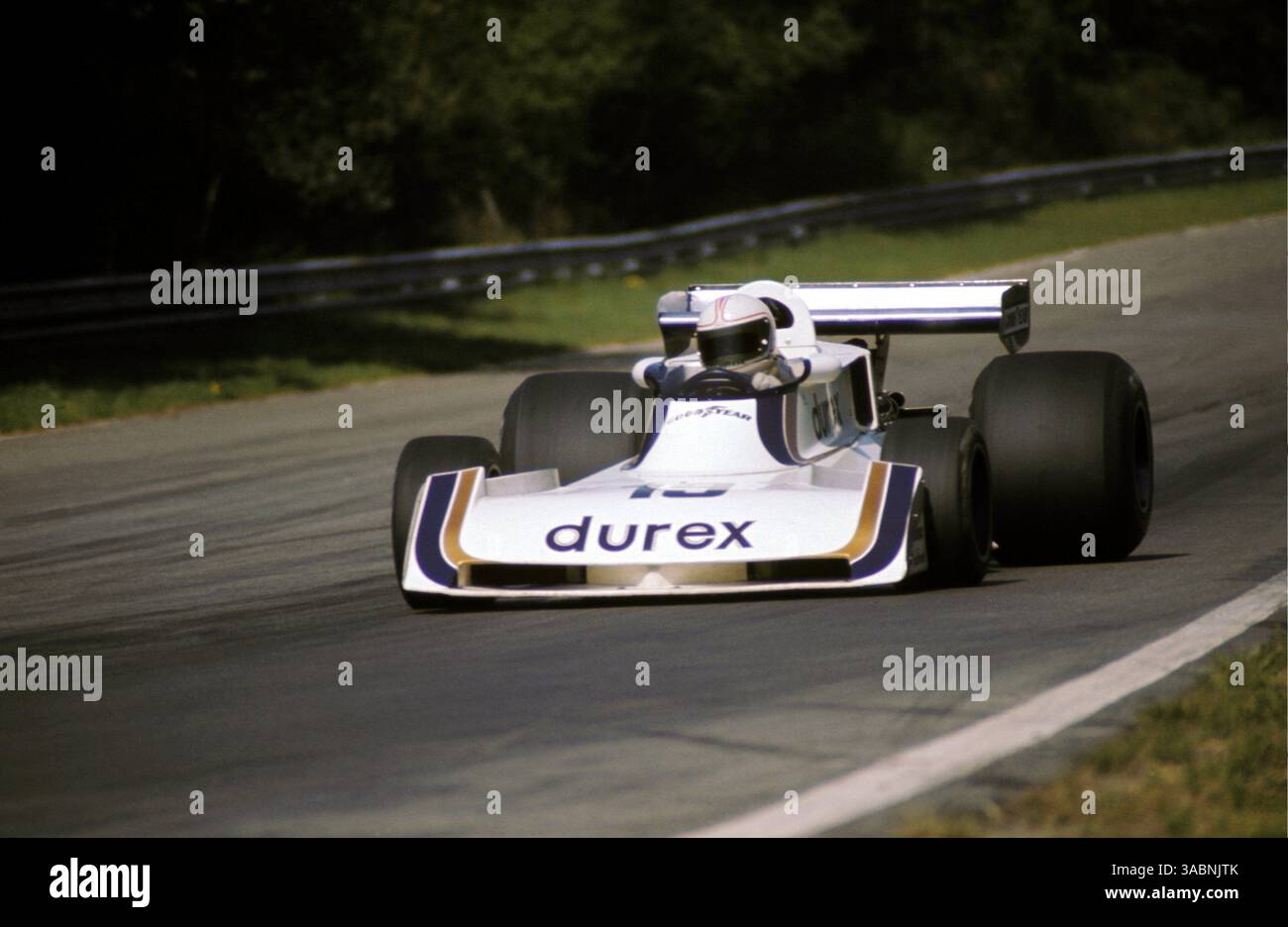 Surtees f1 1976 hi-res stock photography and images - Alamy