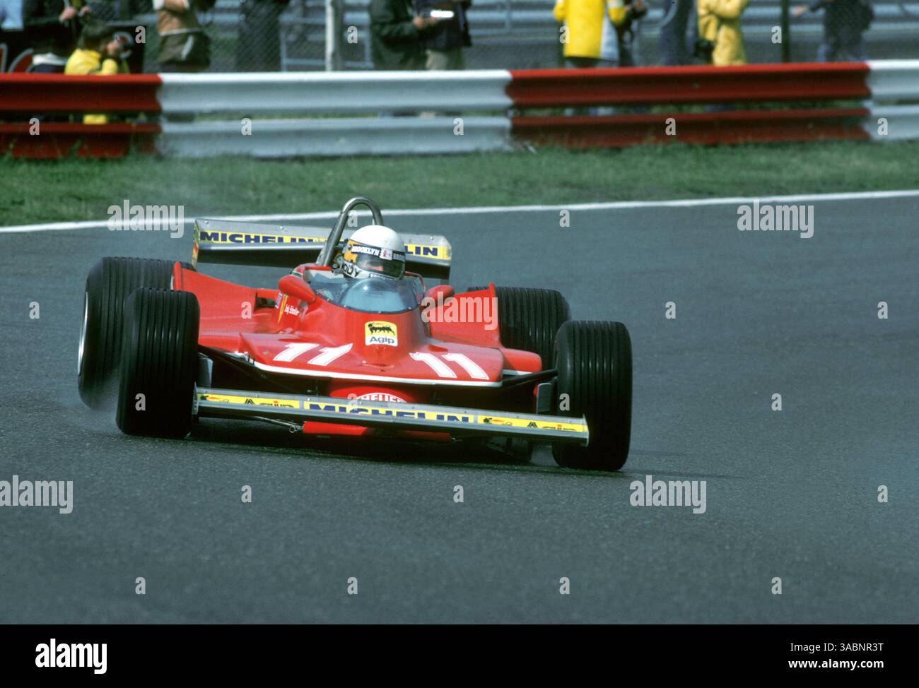 Photo A.024866 FERRARI 312 T4 GILLES VILLENEUVE GRAND PRIX F1