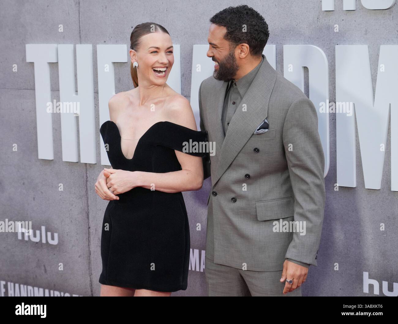 L R Yvonne Strahovski And O T Fagbenle At The Hulu s THE HANDMAID S l-r-yvonne-strahovski-and-o-t-fagbenle-at-the-hulu-s-the-handmaid-s