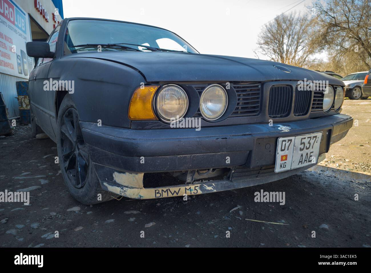 bmw-e34-m5-hi-res-stock-photography-and-images-alamy