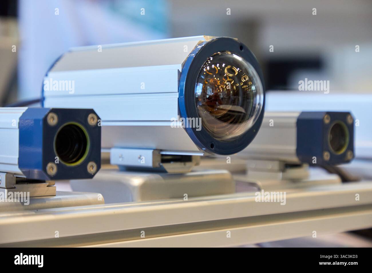 Autonomous vehicle, sensors for intelligent driving, mobile systems ...