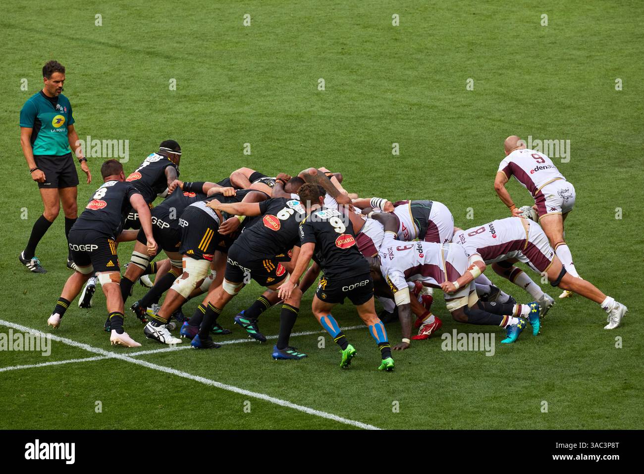 French Rugby Rink Rugby Match, French Men's Rugby Club Championship, Top 14, Reale Arena ...