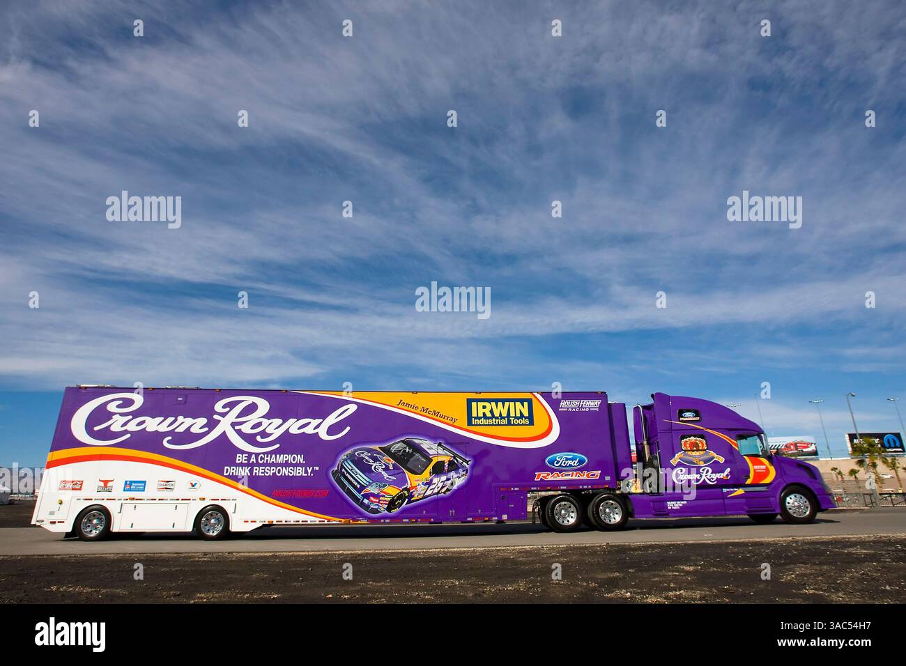 Closing Laps In Las Vegas UAW-Daimler Chrysler 400. Jimmy