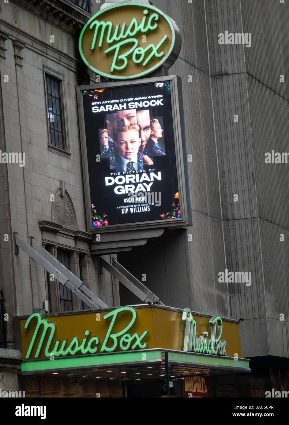 "The Picture of Dorian Gray" at the Music Box Theatre in Times Square ...