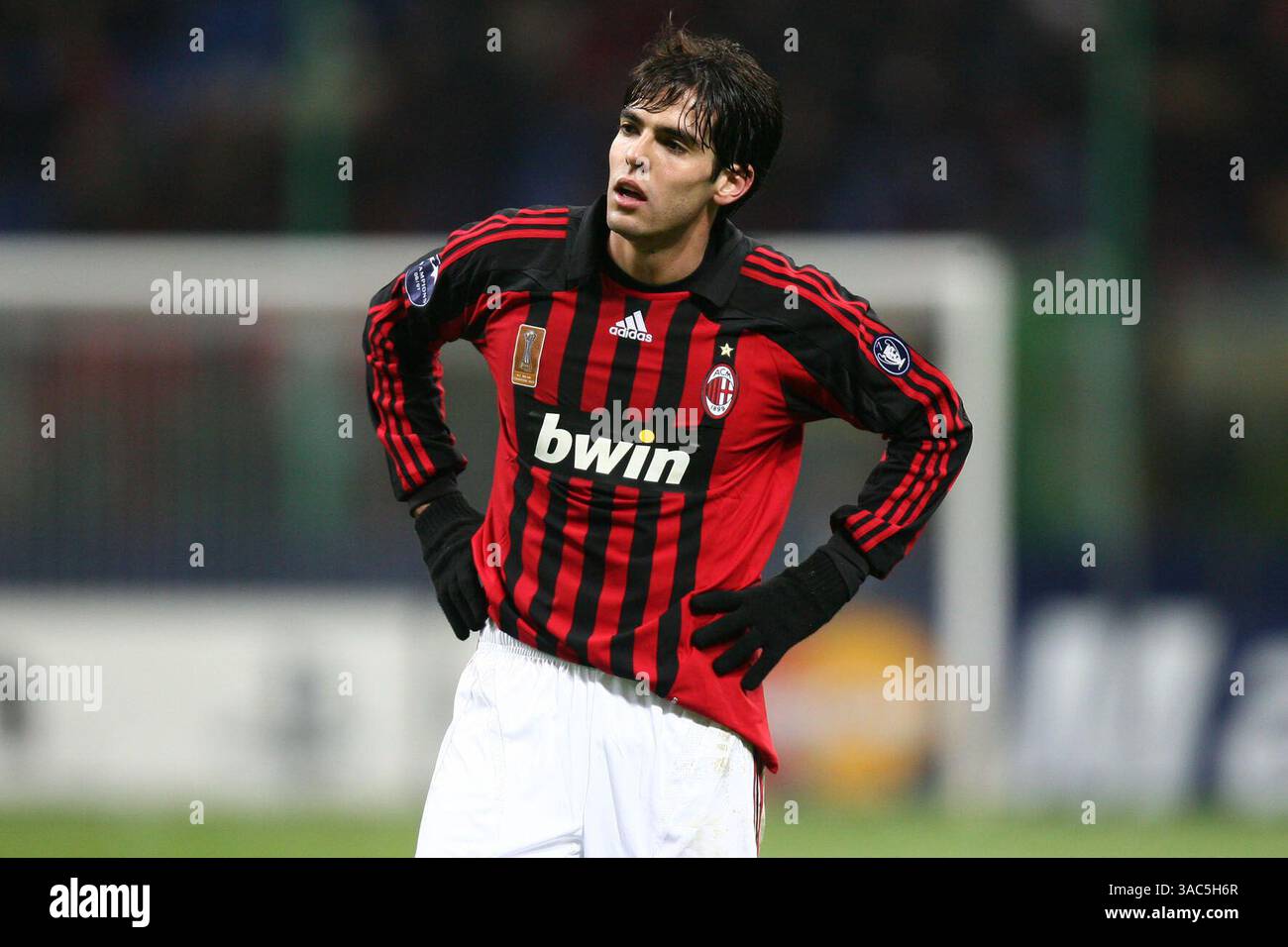 History in the Making at the San Siro! 🔴⚫ AC Milan is on the brink of a  historic milestone. Under Massimiliano Allegri, the Rossoneri have a chance  to break a long-standing club, image size:1300x956