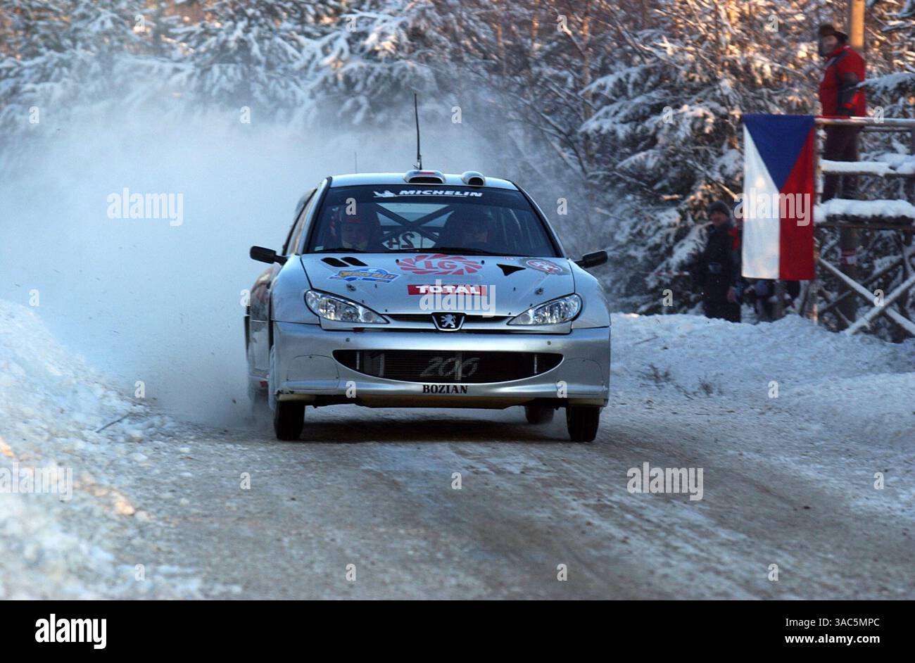WRC Catalunya Rally 2003 Gilles Panizzi Peugeot action Old