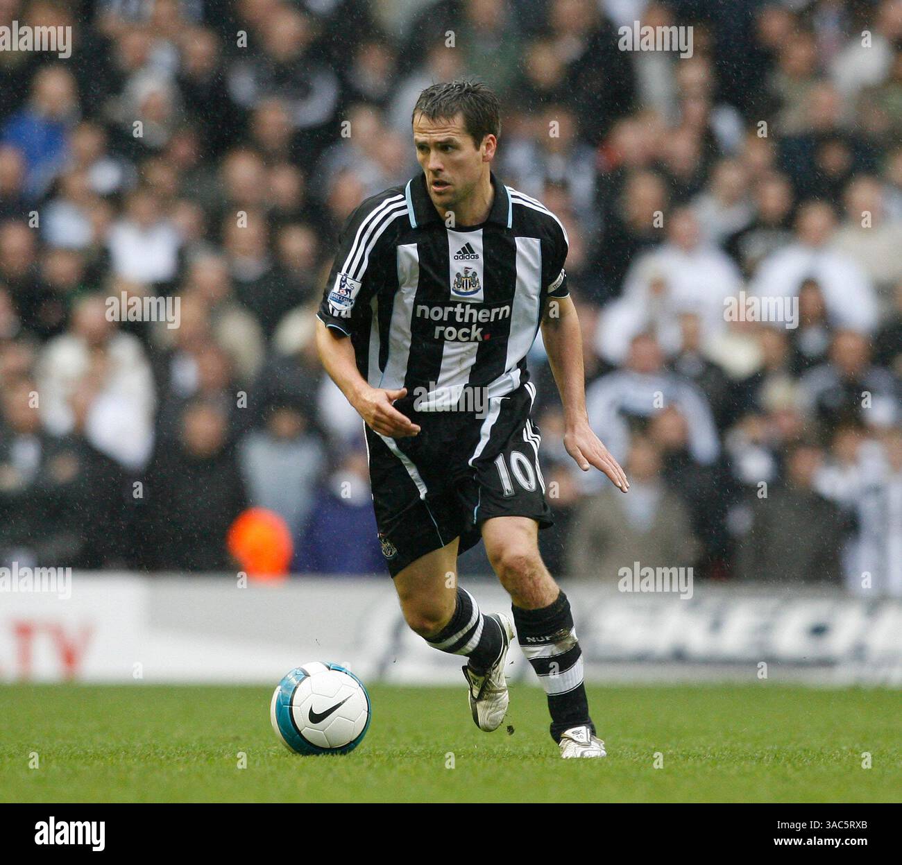 Mar 08, 2008 - Liverpool, England, United Kingdom - MICHAEL OWEN of Newcastle United during the Premiereship match at Anfield, between Newcastle United and Liverpool. (Credit Image: © Simon Bellis/Cal Sport Media/ZUMA Press) Stock Photo