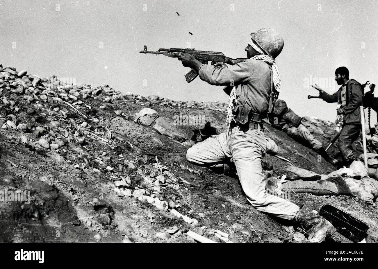 Iran iraq war 1980 1988 hi-res stock photography and images - Alamy