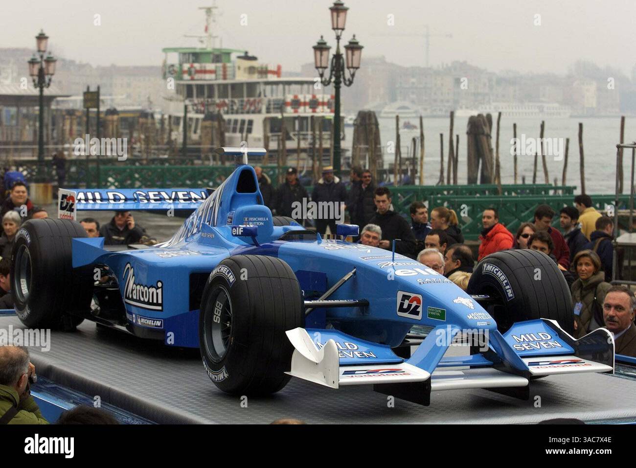 Mild seven benetton renault hi-res stock photography and images 