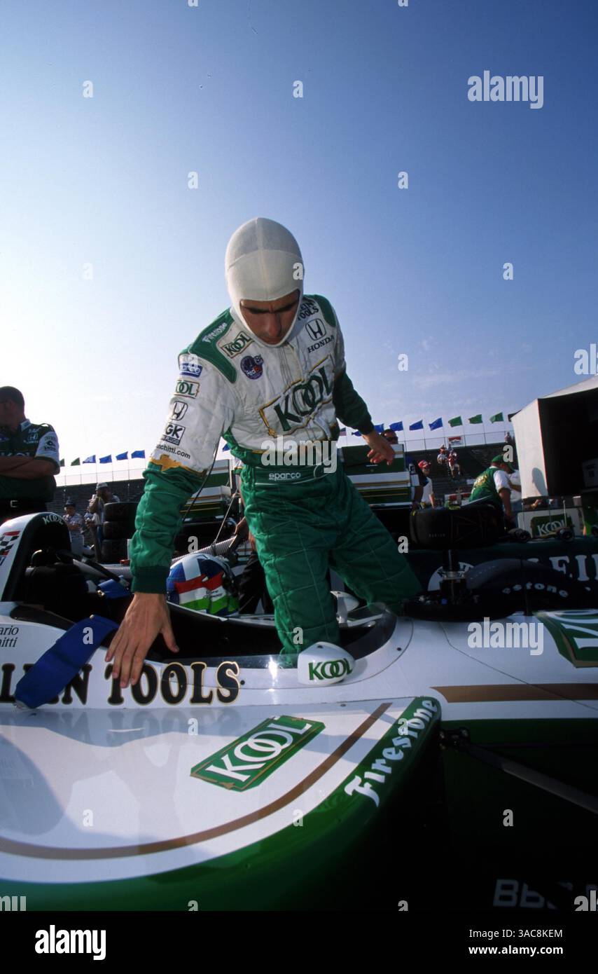 Team kool green hi-res stock photography and images - Alamy