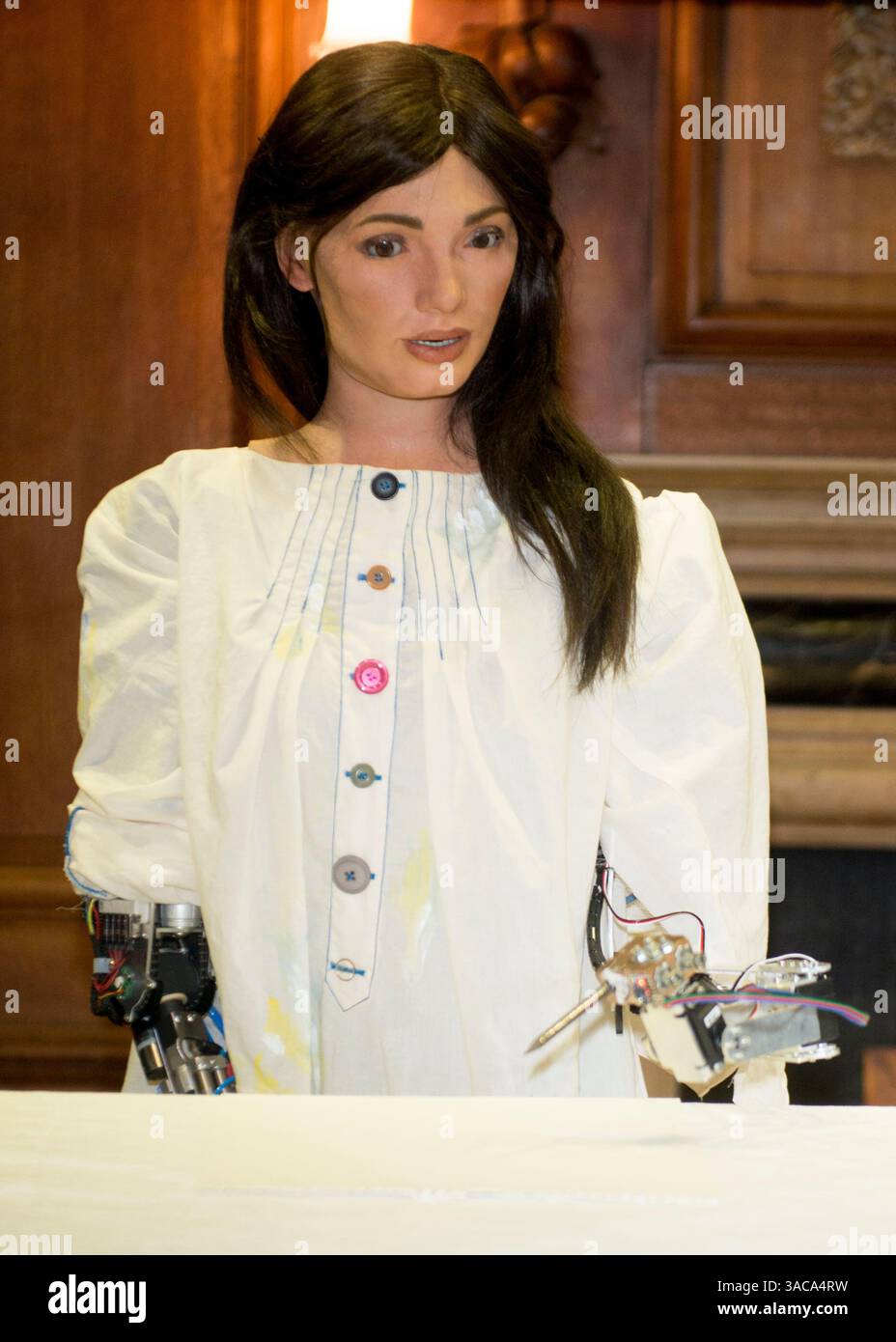 World's first humanoid robot artist Ai-Da presents her first solo show ...