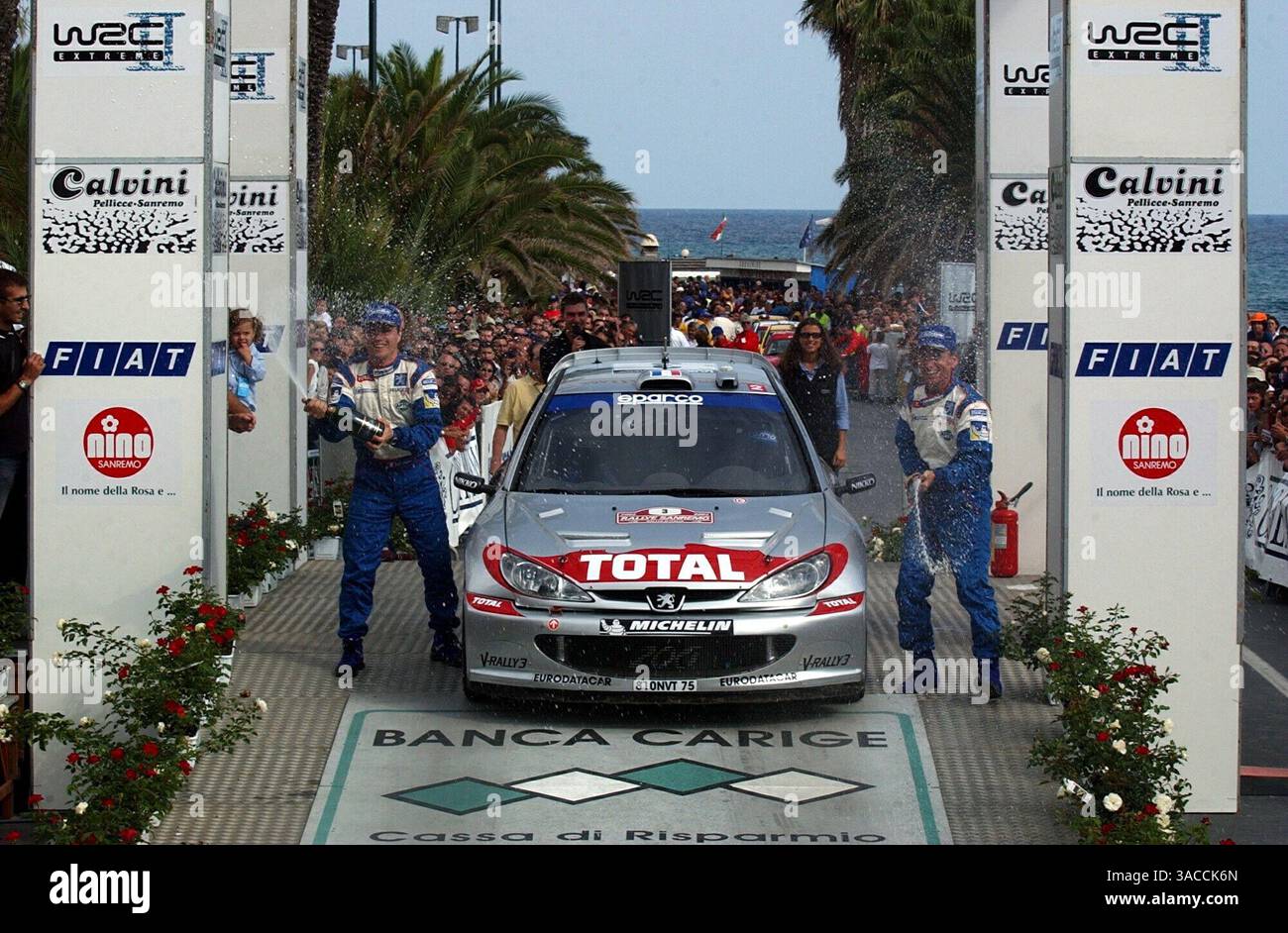 Photo Rallye - Gilles Et Hervé Panizzi Peugeot 206 WRC 1ère Position - Années 2000