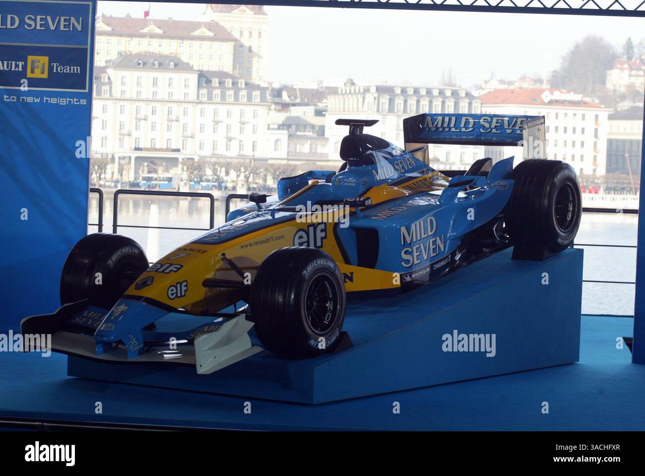 Renault f1 2003 hi-res stock photography and images - Alamy