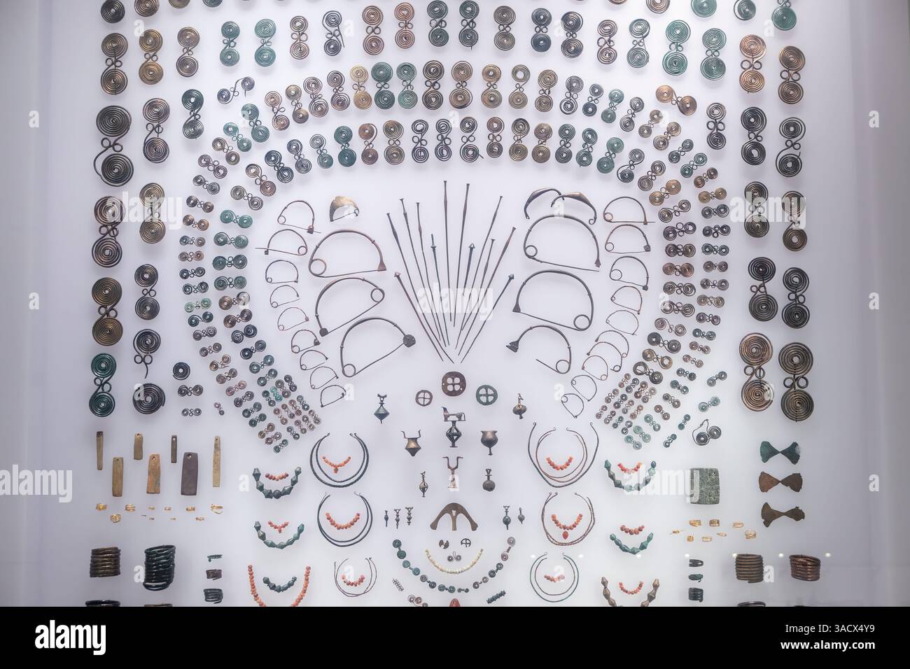 Vergina, Greece -January 5, 2024: Acollection of ancient jewelry and ...