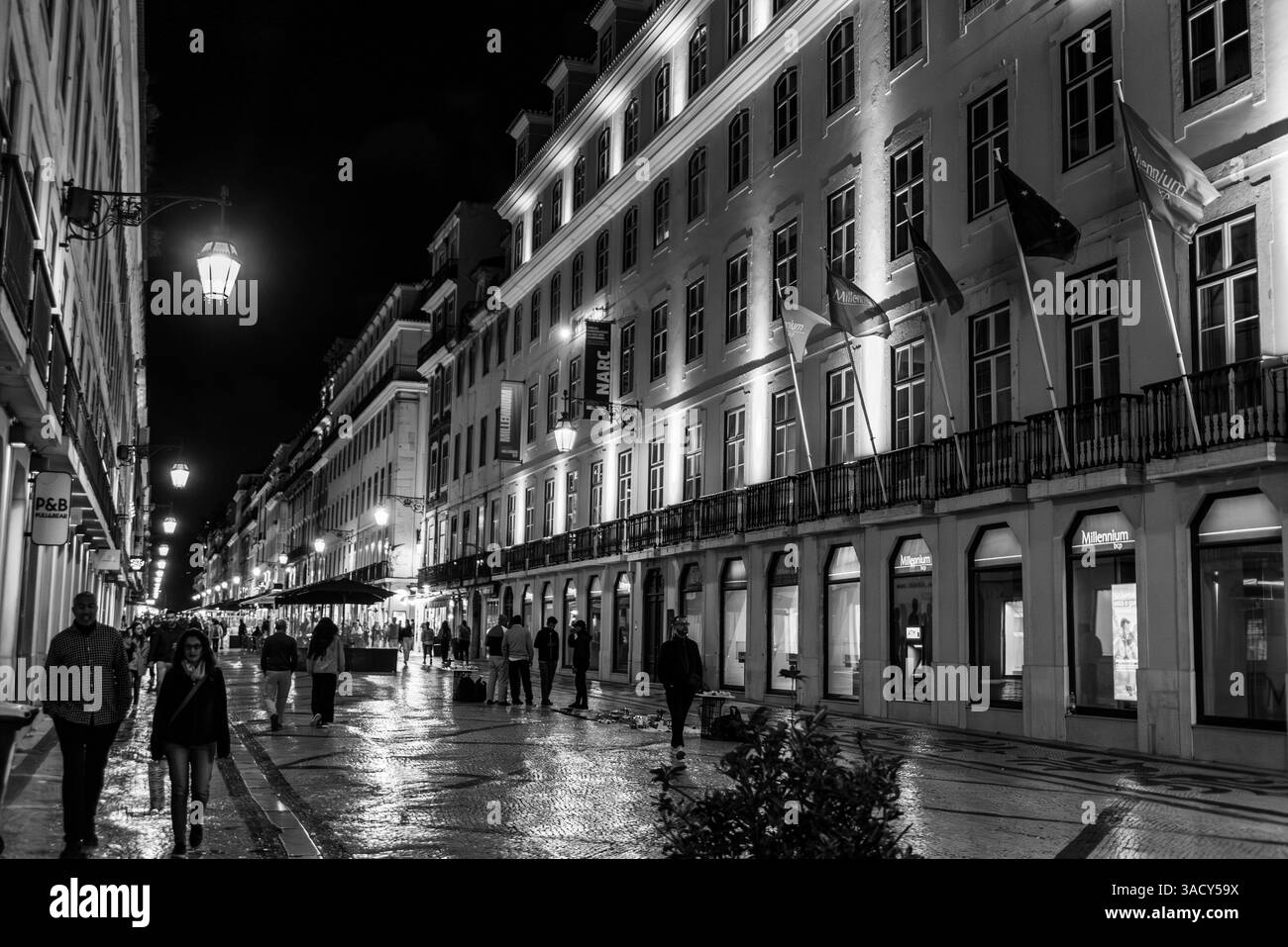 Lisboa, Portugal, Street life at the Rua Augusta in the city center of Lisbon, Portugal Stock Photo