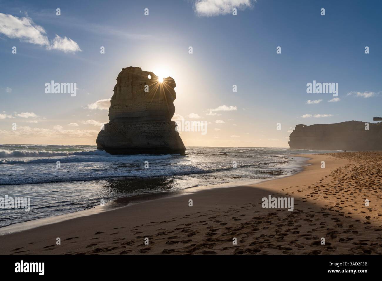 The Great Ocean Road Is A 243 Km Long Road That Runs Along Australia s the-great-ocean-road-is-a-243-km-long-road-that-runs-along-australia-s