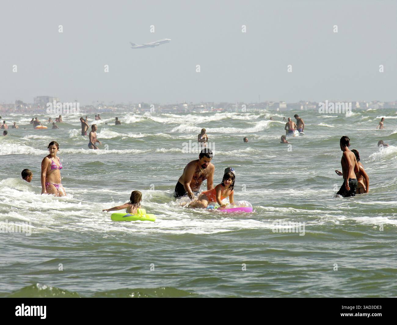Taking places on the beach hi-res stock photography and images - Alamy