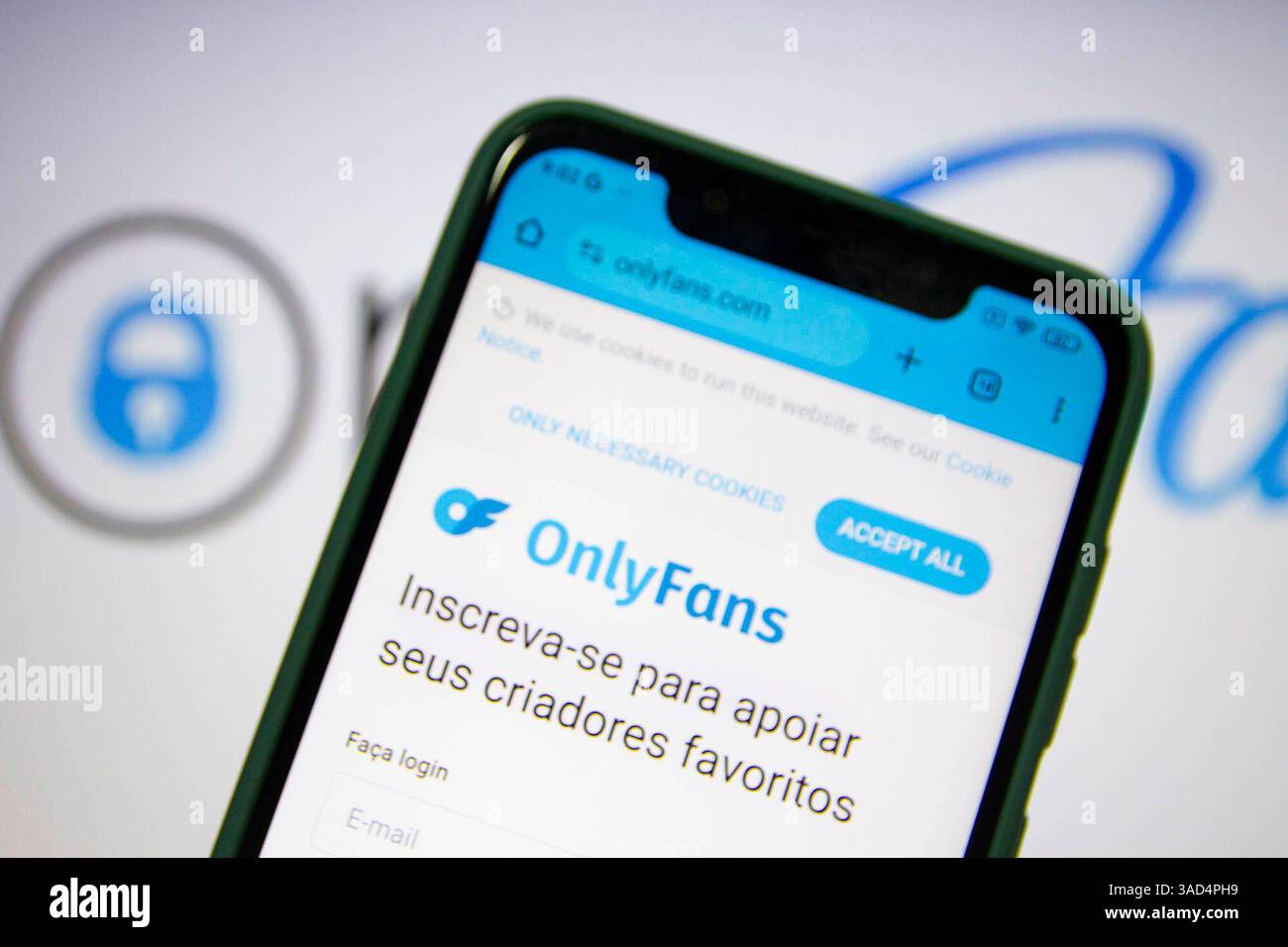 Onlyfans receives lawsuit from users Sao Paulo SP, 04/04/2025