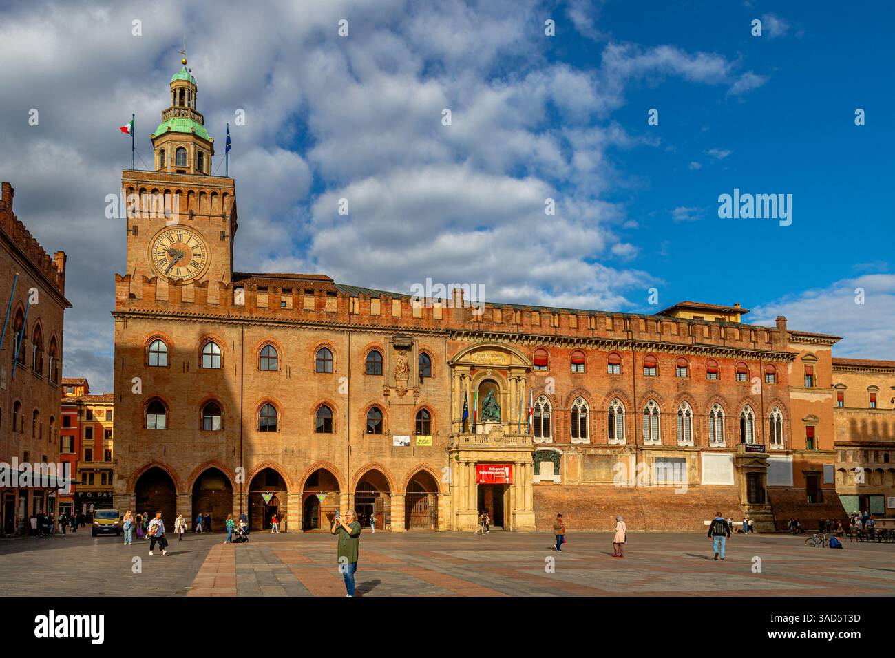 webcam live bologna piazza maggiore