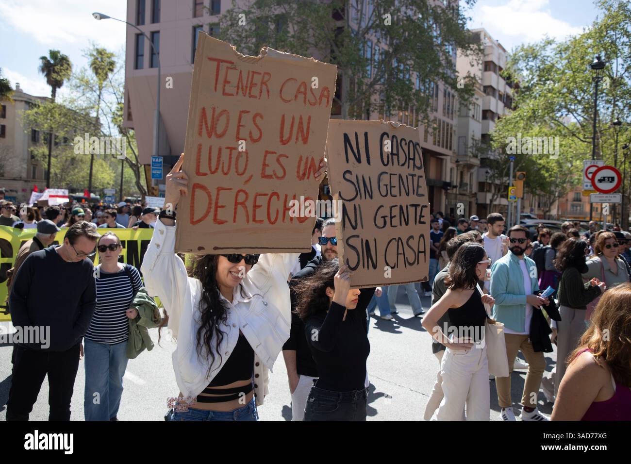 derecho-a-casa-hi-res-stock-photography-and-images-alamy