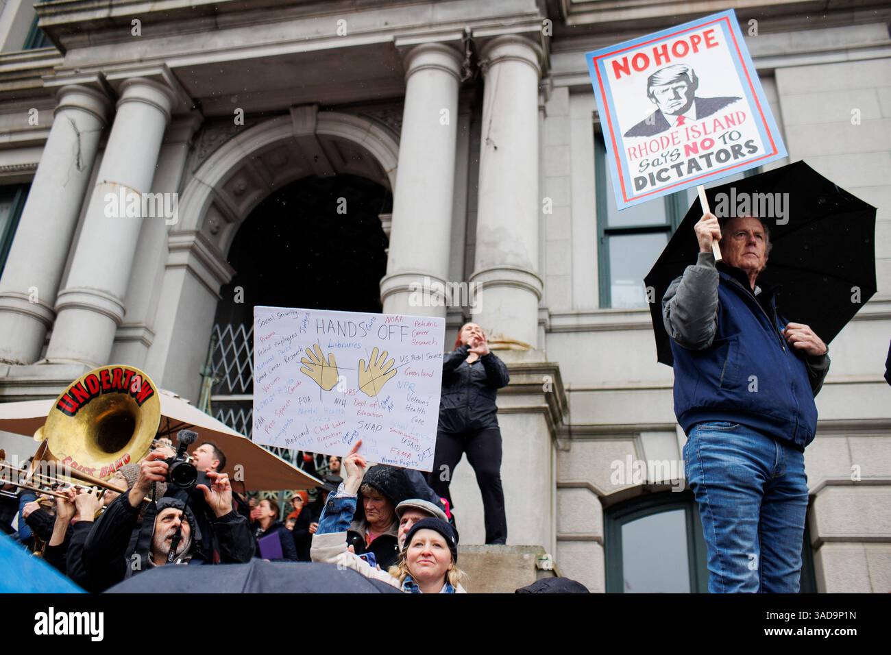 Providence, United States. 05th Apr, 2025. Thousands of demonstrators ...