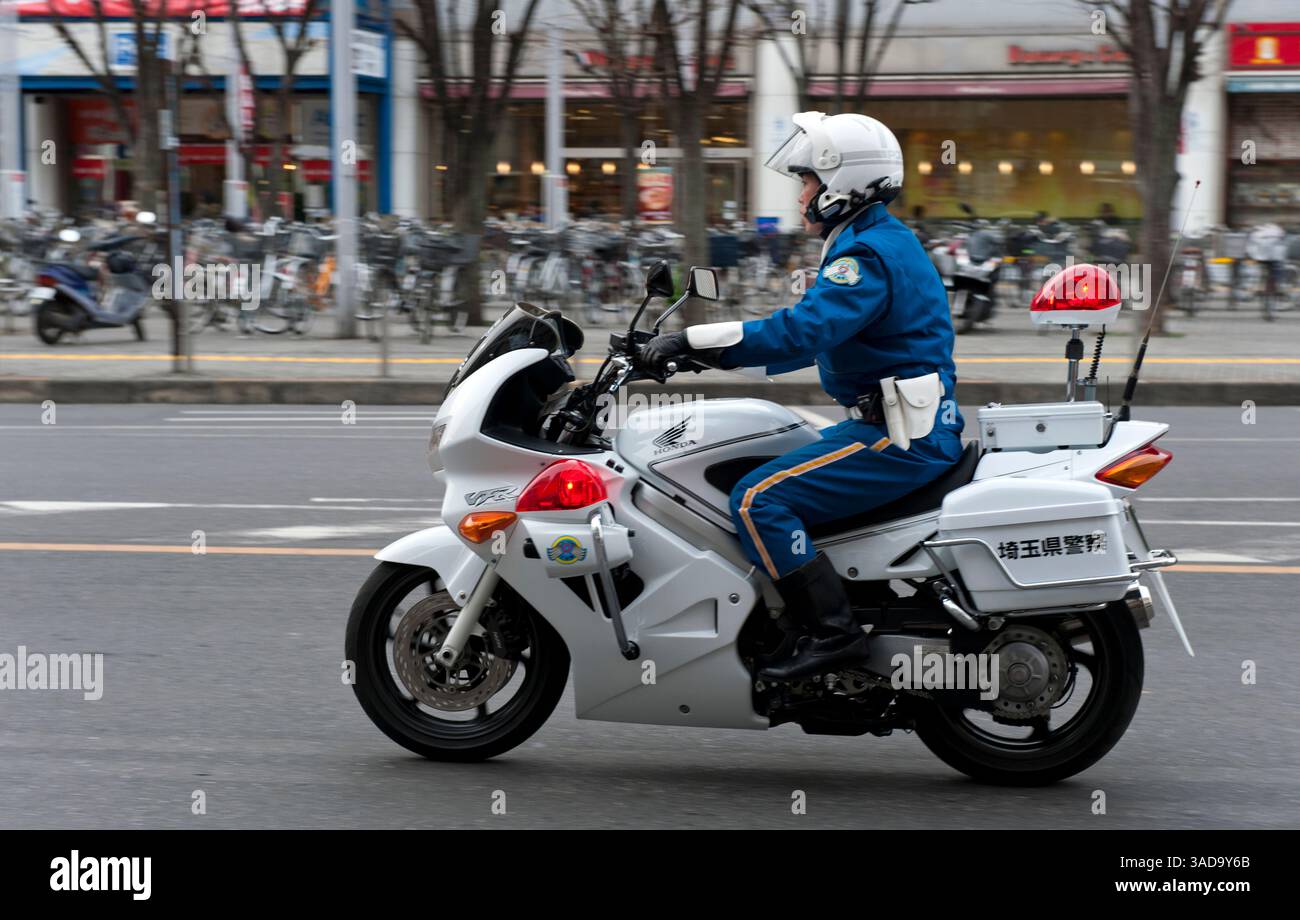 白バイPOLICEMOTORCYCLE HONDA DREAM 4+ Thousand 白バイ 日本 Royalty-Free Images, Stock Photos